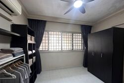 Blk 556 Jurong West Street 42 (Jurong West), HDB Executive #562594801